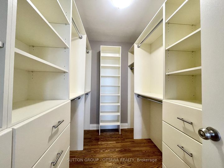 Photo 14 at 1520 Arnhem Street, Nepean (Carleton Heights), Ottawa