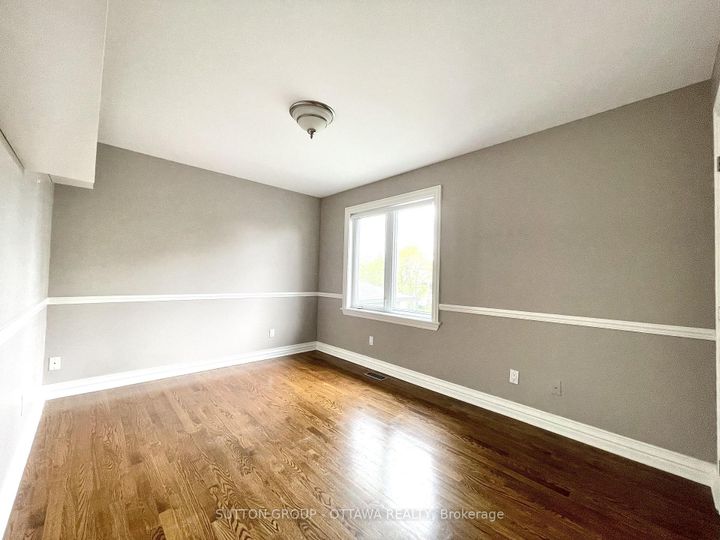 Photo 22 at 1520 Arnhem Street, Nepean (Carleton Heights), Ottawa