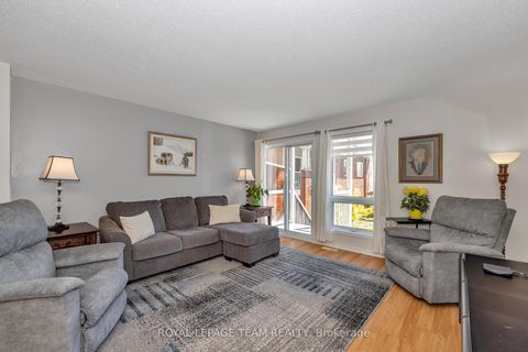 Photo 5 at 85 Cresthaven Drive, Nepean (Barrhaven East), Ottawa