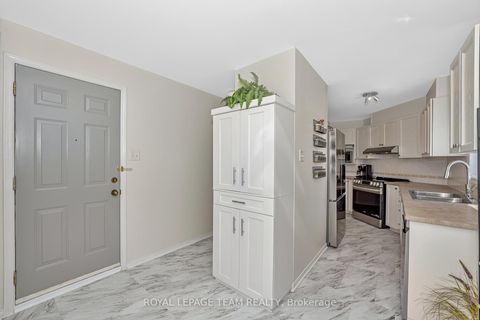Photo 11 at 85 Cresthaven Drive, Nepean (Barrhaven East), Ottawa