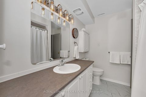 Photo 16 at 85 Cresthaven Drive, Nepean (Barrhaven East), Ottawa