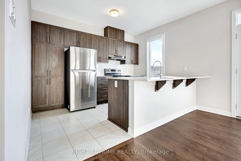 Photo 11 at 106 Beebalm Crescent, Nepean (Half Moon Bay), Ottawa