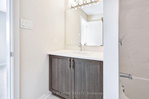 Photo 15 at 106 Beebalm Crescent, Nepean (Half Moon Bay), Ottawa