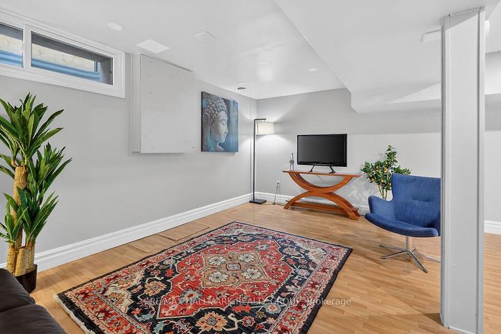 Photo 32 at 912 Dynes Road, Nepean (Carleton Square), Ottawa