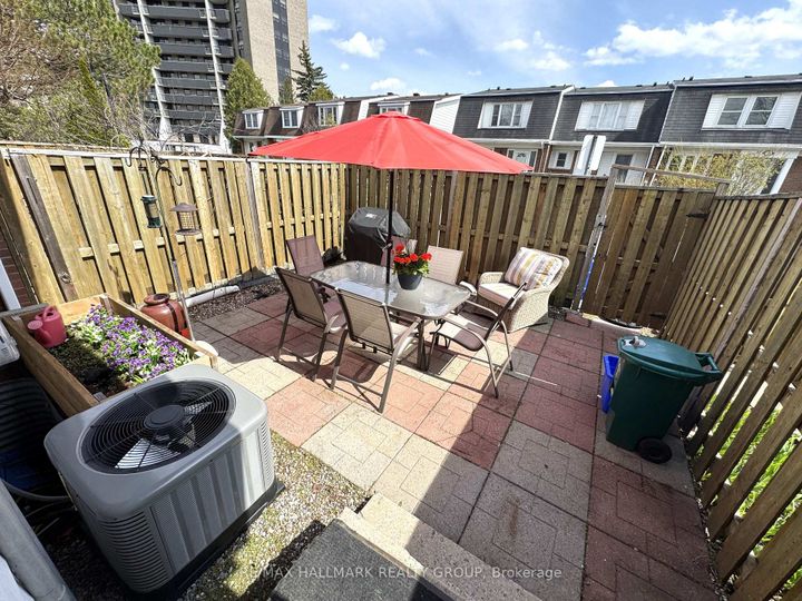 Photo 45 at 912 Dynes Road, Nepean (Carleton Square), Ottawa