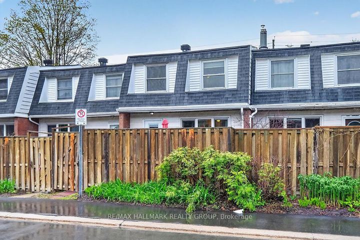 Photo 47 at 912 Dynes Road, Nepean (Carleton Square), Ottawa