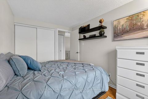 Photo 20 at 912 Dynes Road, Nepean (Carleton Square), Ottawa