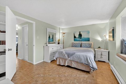 Photo 21 at 912 Dynes Road, Nepean (Carleton Square), Ottawa