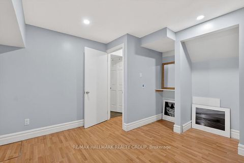 Photo 34 at 912 Dynes Road, Nepean (Carleton Square), Ottawa