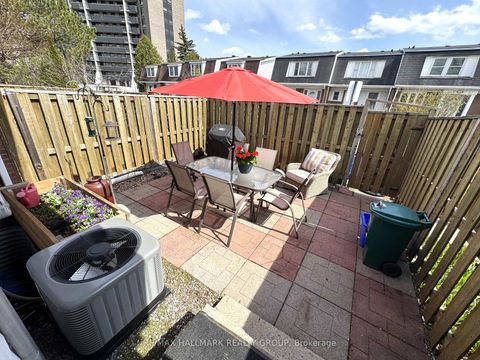 Photo 45 at 912 Dynes Road, Nepean (Carleton Square), Ottawa