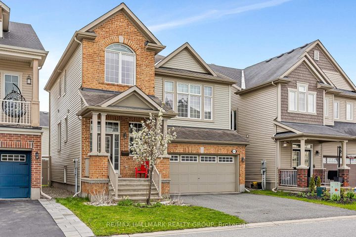Photo 2 at 3718 Riverbreeze Street, Nepean (Half Moon Bay), Ottawa