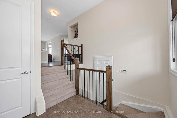 Photo 6 at 3718 Riverbreeze Street, Nepean (Half Moon Bay), Ottawa