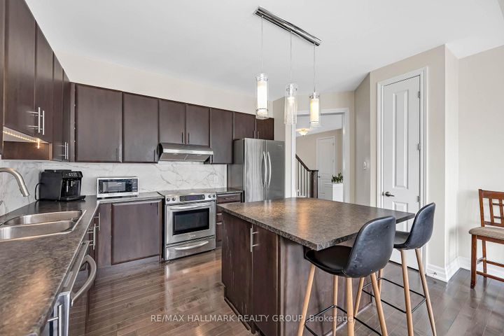Photo 15 at 3718 Riverbreeze Street, Nepean (Half Moon Bay), Ottawa