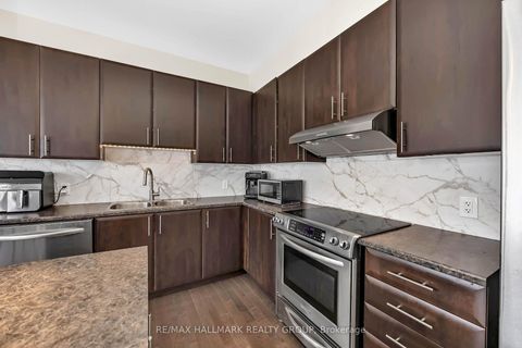 Photo 13 at 3718 Riverbreeze Street, Nepean (Half Moon Bay), Ottawa