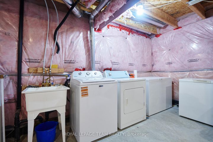 Photo 25 at 302 River Landing Avenue, Nepean (Half Moon Bay), Ottawa