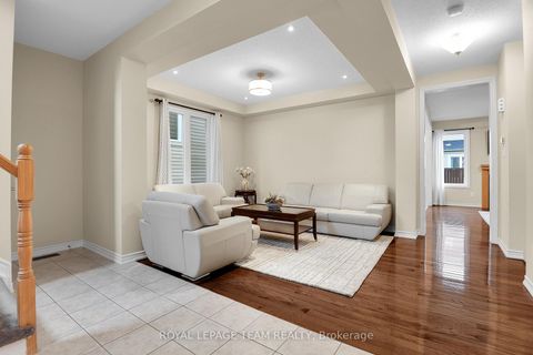 Photo 3 at 302 River Landing Avenue, Nepean (Half Moon Bay), Ottawa