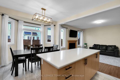 Photo 12 at 302 River Landing Avenue, Nepean (Half Moon Bay), Ottawa