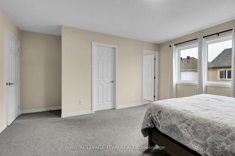 Photo 15 at 302 River Landing Avenue, Nepean (Half Moon Bay), Ottawa