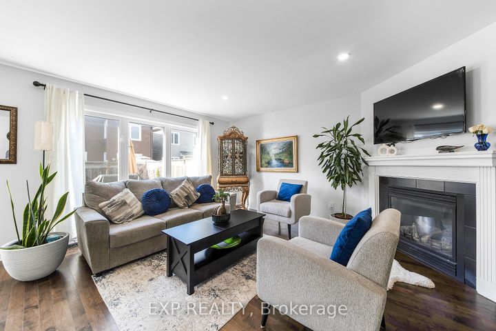 Photo 7 at 519 Millars Sound Way, Nepean (Half Moon Bay), Ottawa