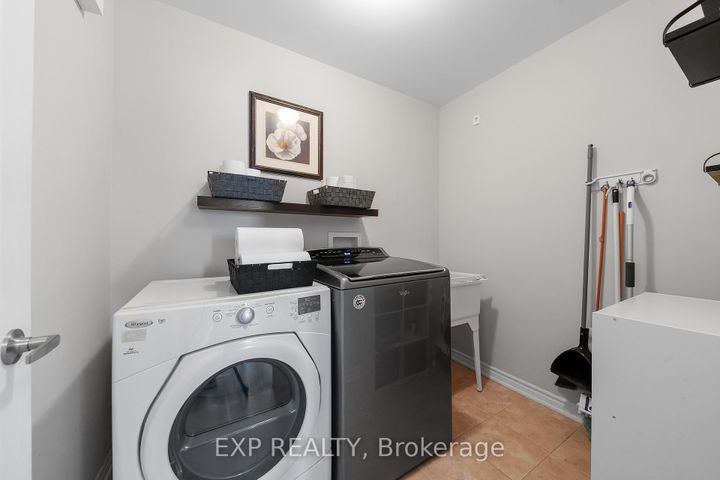 Photo 24 at 519 Millars Sound Way, Nepean (Half Moon Bay), Ottawa