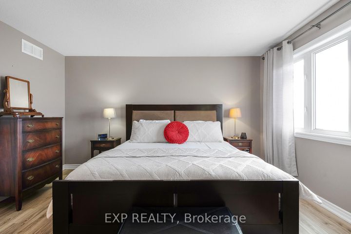 Photo 26 at 519 Millars Sound Way, Nepean (Half Moon Bay), Ottawa