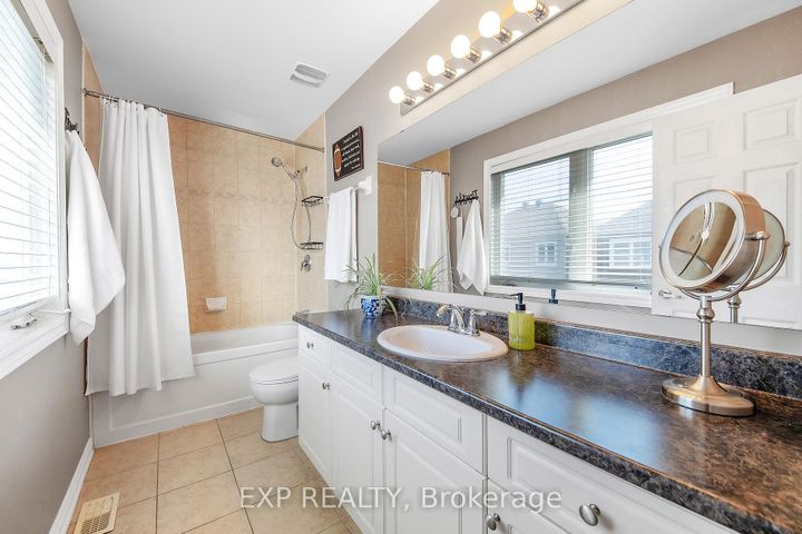 Photo 29 at 519 Millars Sound Way, Nepean (Half Moon Bay), Ottawa