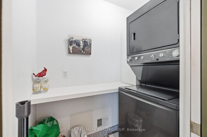 Photo 26 at 68 Corkstown Road, Nepean (Lakeview Park), Ottawa