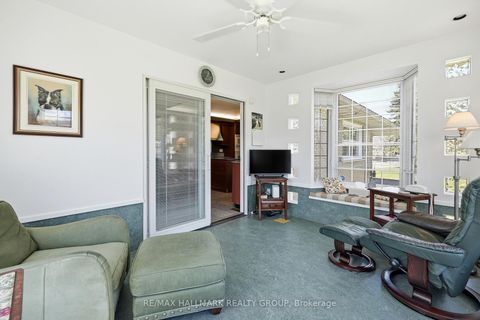Photo 18 at 68 Corkstown Road, Nepean (Lakeview Park), Ottawa