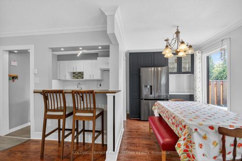 Photo 6 at C - 8 Arnold Drive, Nepean (Arbeatha Park), Ottawa