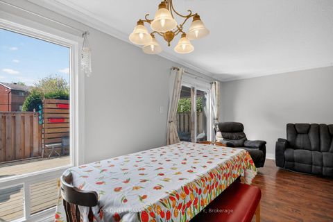 Photo 7 at C - 8 Arnold Drive, Nepean (Arbeatha Park), Ottawa