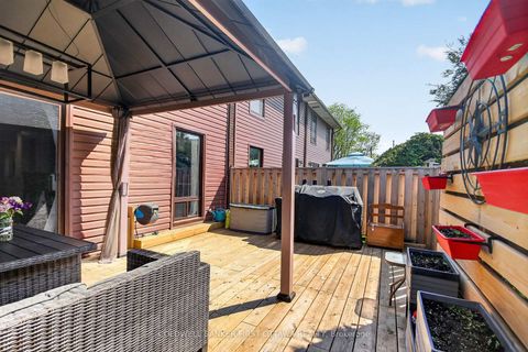 Photo 19 at C - 8 Arnold Drive, Nepean (Arbeatha Park), Ottawa