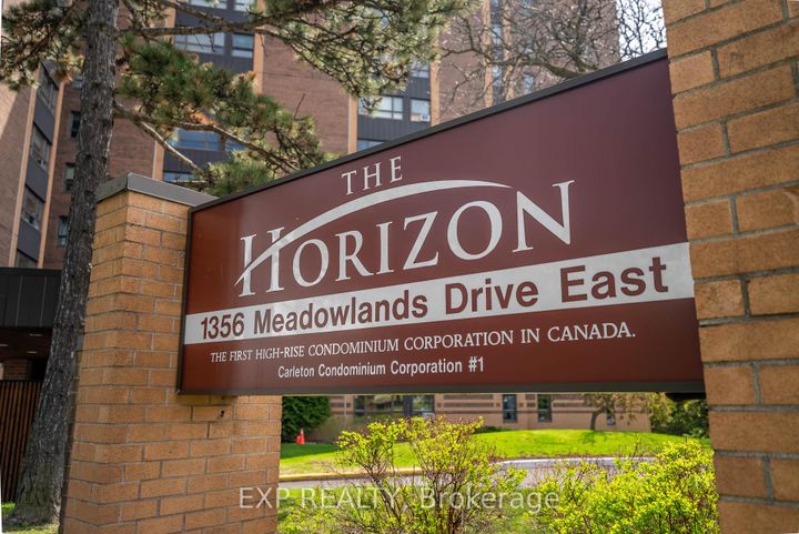 Photo 1 at 604 - 1356 MEADOWLANDS Drive, Nepean (Borden Farm/Stewart Farm/Carleton Heights/Parkwood Hills), Ottawa