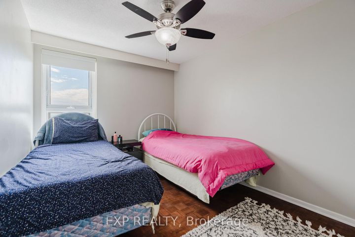 Photo 30 at 604 - 1356 MEADOWLANDS Drive, Nepean (Borden Farm/Stewart Farm/Carleton Heights/Parkwood Hills), Ottawa