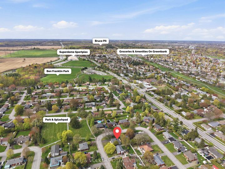 Photo 38 at 24 Roundhay Drive, Nepean (Manordale), Ottawa
