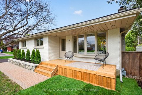 Photo 1 at 24 Roundhay Drive, Nepean (Manordale), Ottawa