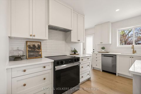 Photo 12 at 24 Roundhay Drive, Nepean (Manordale), Ottawa