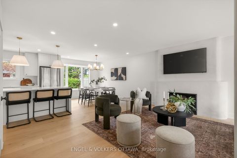 Photo 13 at 24 Roundhay Drive, Nepean (Manordale), Ottawa