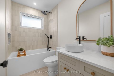 Photo 20 at 24 Roundhay Drive, Nepean (Manordale), Ottawa