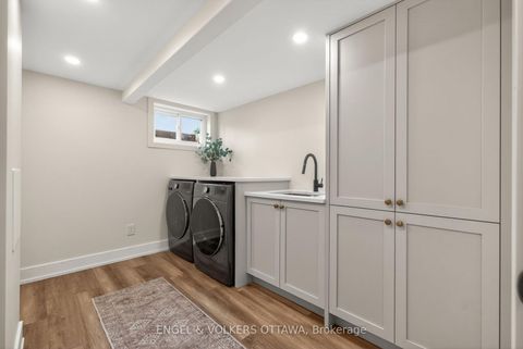 Photo 31 at 24 Roundhay Drive, Nepean (Manordale), Ottawa