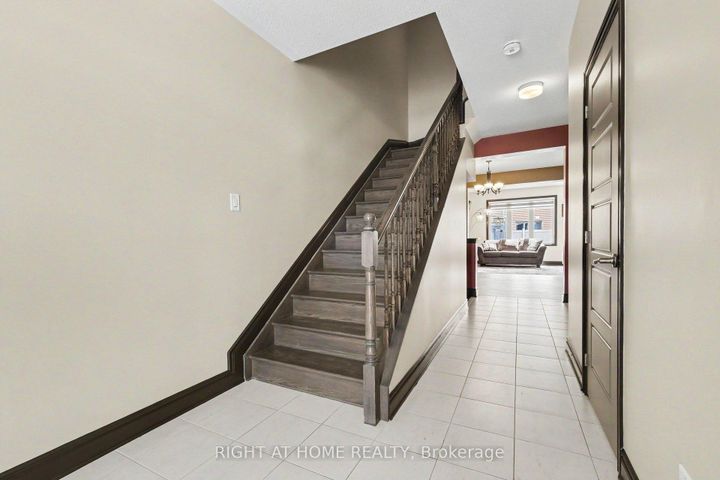 Photo 3 at 608 Fenwick Way, Nepean (Stonebridge), Ottawa