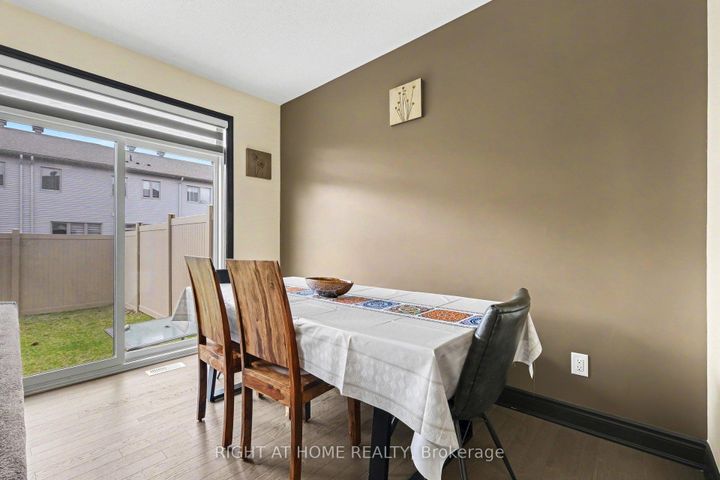 Photo 12 at 608 Fenwick Way, Nepean (Stonebridge), Ottawa