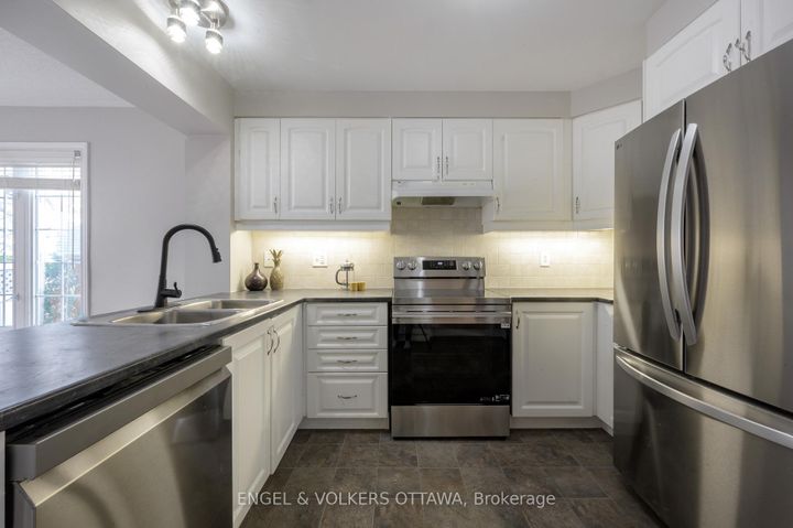 Photo 9 at 106 Forest Water Way, Nepean (Half Moon Bay), Ottawa
