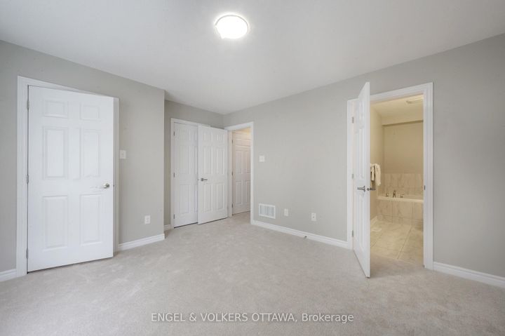 Photo 15 at 106 Forest Water Way, Nepean (Half Moon Bay), Ottawa