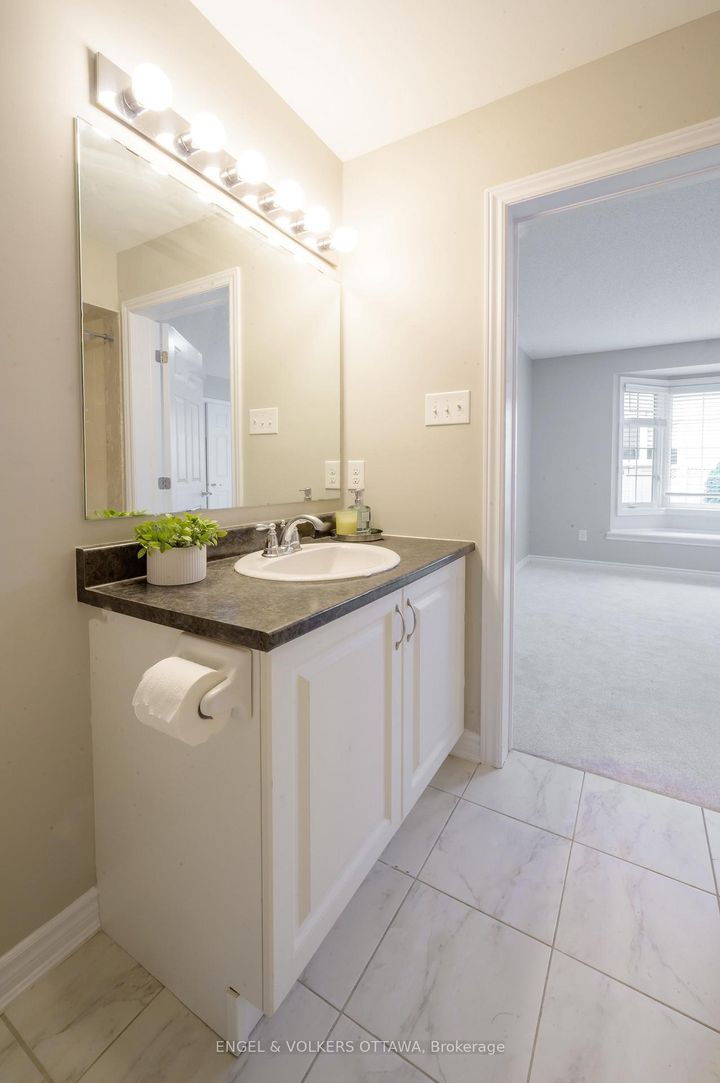 Photo 20 at 106 Forest Water Way, Nepean (Half Moon Bay), Ottawa