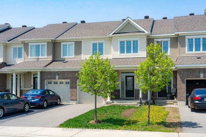 Photo 1 at 818 Clarity Avenue, Nepean (Heritage Park), Ottawa