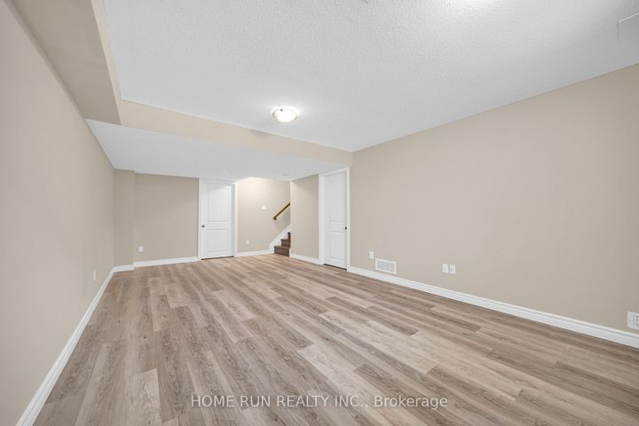 Photo 34 at 818 Clarity Avenue, Nepean (Heritage Park), Ottawa