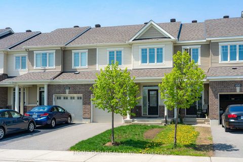 Photo 1 at 818 Clarity Avenue, Nepean (Heritage Park), Ottawa