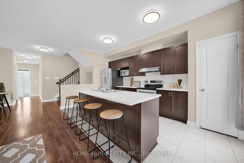 Photo 12 at 818 Clarity Avenue, Nepean (Heritage Park), Ottawa