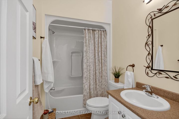 Photo 27 at 259 Cairnsmore Circle, Nepean (Stonebridge), Ottawa