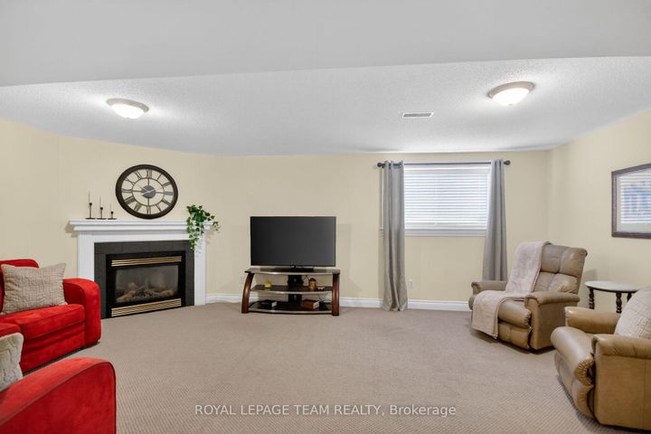 Photo 36 at 259 Cairnsmore Circle, Nepean (Stonebridge), Ottawa